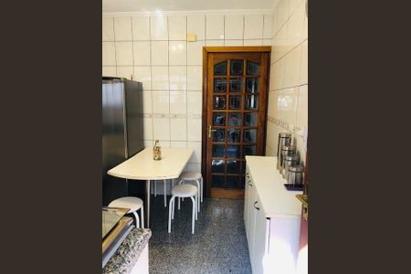 Casa à venda com 100m², 3 quartos e 1 vaga