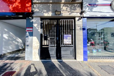 Apartamento à venda com 65m², 2 quartos e sem vaga Apartamento à venda com 65m², 2 quartos e sem vagaFachada cin Plaquinha