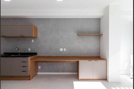 Apartamento para alugar com 28m², 1 quarto e sem vagaSala e Quarto