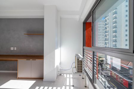 Apartamento para alugar com 28m², 1 quarto e sem vagaSala e Quarto