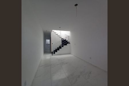 Foto 02 de casa à venda com 3 quartos, 90m² em Sapopemba, São Paulo
