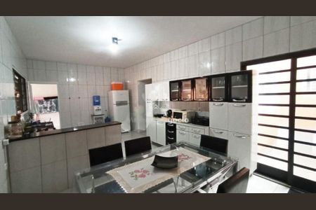 Casa à venda com 3 quartos, 155m² em Jardim São Domingos, Sumaré