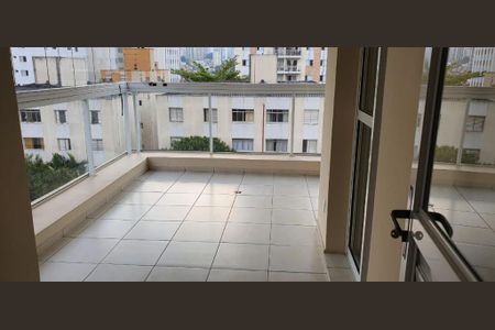 Apartamento à venda com 3 quartos, 127m² em Vila Firmiano Pinto, São Paulo