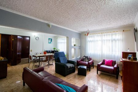 Apartamento à venda com 72m², 2 quartos e 1 vaga Apartamento à venda com 72m², 2 quartos e 1 vagaSala