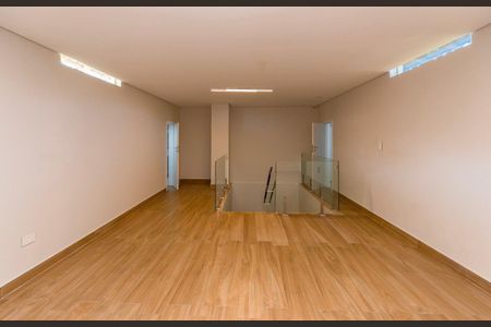 Casa à venda com 430m², 4 quartos e 5 vagas