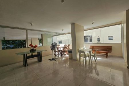 Apartamento para alugar com 90m², 2 quartos e 1 vaga