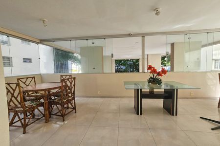 Apartamento para alugar com 90m², 2 quartos e 1 vaga