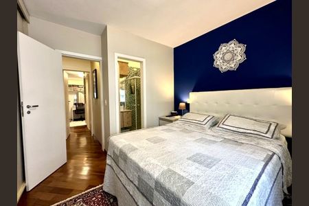 Casa de Condomínio à venda com 2 quartos, 110m² em Real Parque, São Paulo
