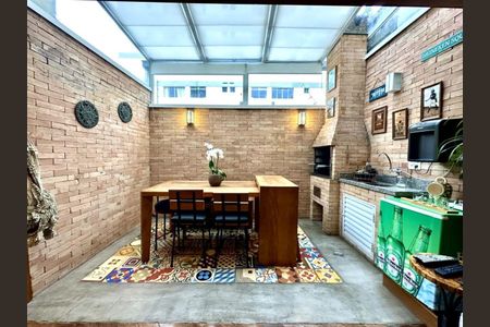 Casa de Condomínio à venda com 2 quartos, 110m² em Real Parque, São Paulo