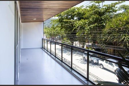 Apartamento à venda com 132m², 3 quartos e 2 vagas