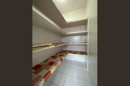 Apartamento à venda com 178m², 3 quartos e 3 vagas