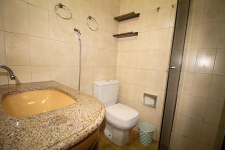 Apartamento à venda com 86m², 3 quartos e 1 vaga Apartamento à venda com 86m², 3 quartos e 1 vagaBanheiro Suite