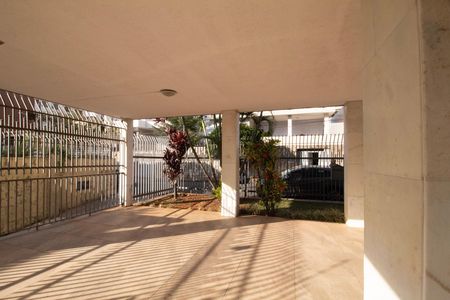 Apartamento à venda com 86m², 3 quartos e 1 vaga Apartamento à venda com 86m², 3 quartos e 1 vagaArea Comum