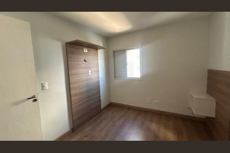 Apartamento à venda com 3 quartos, 70m² em Jardim Aeroporto, São Paulo