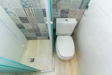 Apartamento à venda com 44m², 2 quartos e 1 vaga Apartamento à venda com 44m², 2 quartos e 1 vagaBanheiro