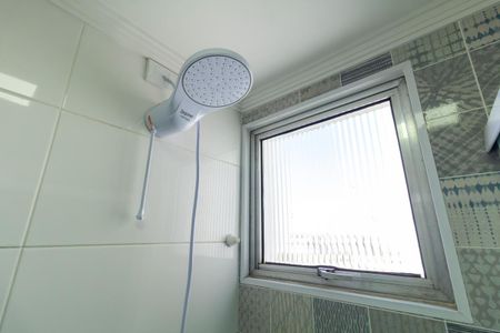 Apartamento à venda com 44m², 2 quartos e 1 vaga Apartamento à venda com 44m², 2 quartos e 1 vagaBanheiro