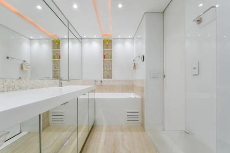 Apartamento à venda com 244m², 3 quartos e 3 vagas Apartamento à venda com 244m², 3 quartos e 3 vagasFoto 51