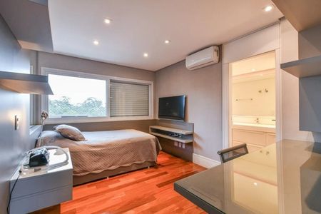 Apartamento à venda com 244m², 3 quartos e 3 vagas Apartamento à venda com 244m², 3 quartos e 3 vagasFoto 42