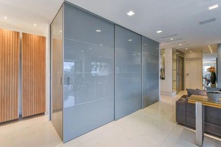 Apartamento à venda com 244m², 3 quartos e 3 vagas Apartamento à venda com 244m², 3 quartos e 3 vagasFoto 22