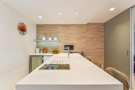 Apartamento à venda com 244m², 3 quartos e 3 vagas Apartamento à venda com 244m², 3 quartos e 3 vagasFoto 25