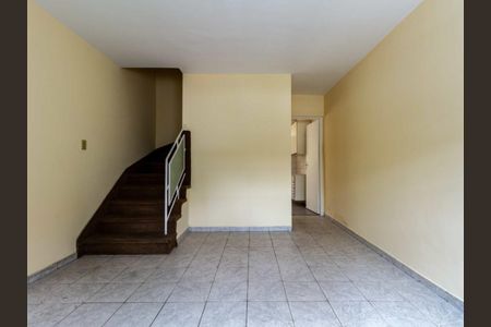 Foto 01 de casa à venda com 2 quartos, 70m² em Campo Belo, São Paulo