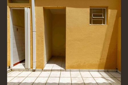 Foto 09 de casa à venda com 2 quartos, 70m² em Campo Belo, São Paulo
