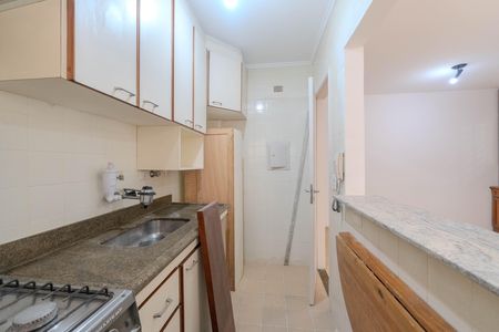 Apartamento para alugar com 57m², 2 quartos e 1 vaga Apartamento para alugar com 57m², 2 quartos e 1 vagaCozinha e Área de Serviço