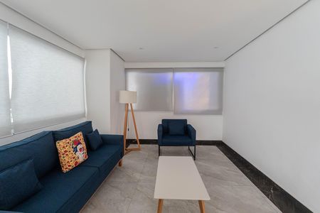 Apartamento para alugar com 57m², 2 quartos e 1 vaga Apartamento para alugar com 57m², 2 quartos e 1 vagaHall de entrada