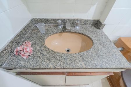 Apartamento para alugar com 57m², 2 quartos e 1 vaga Apartamento para alugar com 57m², 2 quartos e 1 vagaBanheiro
