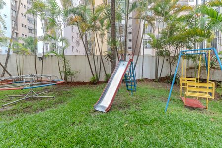Apartamento para alugar com 57m², 2 quartos e 1 vaga Apartamento para alugar com 57m², 2 quartos e 1 vagaÁrea comum - Playground