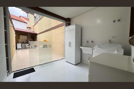 Casa à venda com 3 quartos, 200m² em Vila Pirituba, São Paulo