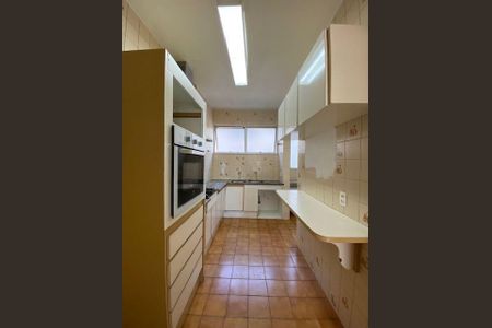 Apartamento à venda com 4 quartos, 123m² em Santo Antônio, Belo Horizonte