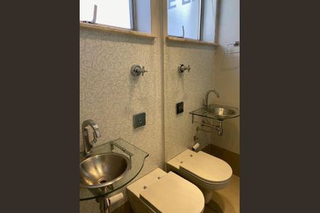 Apartamento à venda com 123m², 4 quartos e sem vaga