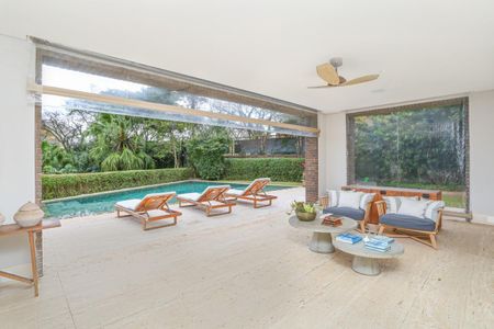 Casa à venda com 1057m², 5 quartos e 10 vagas Casa à venda com 1057m², 5 quartos e 10 vagasFoto 21