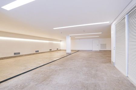 Casa à venda com 1057m², 5 quartos e 10 vagas Casa à venda com 1057m², 5 quartos e 10 vagasFoto 81