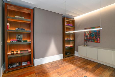 Foto 14 de casa à venda com 5 quartos, 1057m² em Cidade Jardim, São Paulo