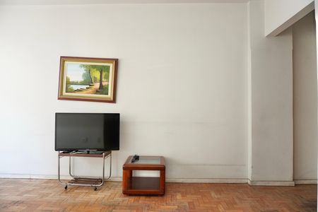 Sala  de apartamento à venda com 3 quartos, 65m² em Lourdes, Belo Horizonte
