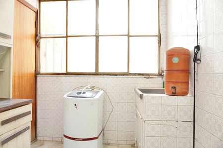 Apartamento à venda com 105m², 2 quartos e sem vaga Apartamento à venda com 105m², 2 quartos e sem vagaÁrea de Serviço