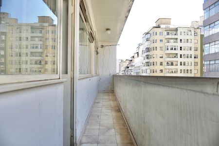 Varanda da sala  de apartamento à venda com 3 quartos, 65m² em Lourdes, Belo Horizonte