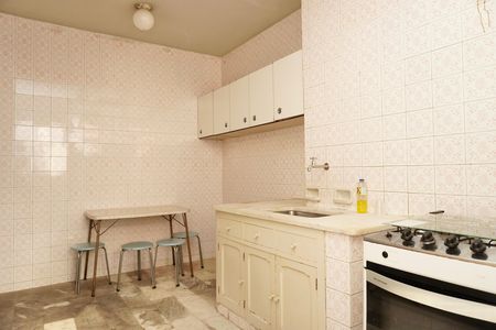 Apartamento à venda com 105m², 2 quartos e sem vaga Apartamento à venda com 105m², 2 quartos e sem vagaCozinha