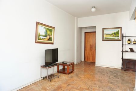 Apartamento à venda com 105m², 2 quartos e sem vaga Apartamento à venda com 105m², 2 quartos e sem vagaSala