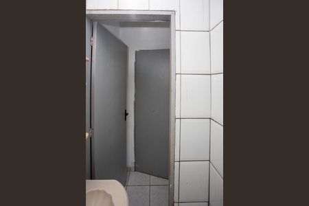 Casa à venda com 235m², 7 quartos e 3 vagasBanheiro da Suíte Cas 1