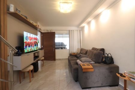 Sala de casa à venda com 3 quartos, 180m² em Vila Santa Clara, São Paulo