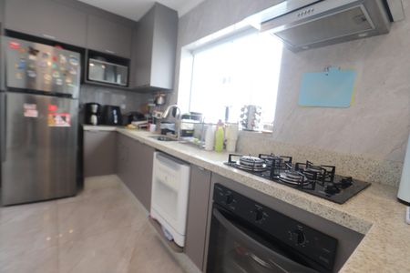 Cozinha de casa à venda com 3 quartos, 180m² em Vila Santa Clara, São Paulo