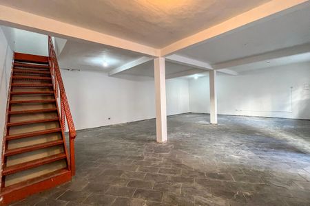 Casa para alugar com 199m², 2 quartos e 4 vagas Casa para alugar com 199m², 2 quartos e 4 vagasÁrea gourmet