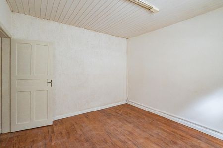 Casa para alugar com 285m², 2 quartos e 4 vagasQuarto 2