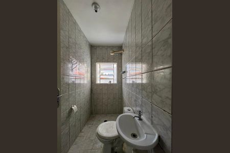 Casa para alugar com 199m², 2 quartos e 4 vagas Casa para alugar com 199m², 2 quartos e 4 vagasBanheiro 2