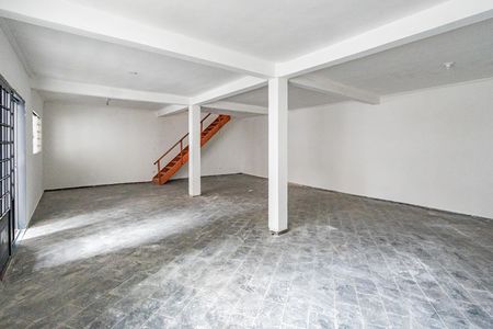 Área externa de casa para alugar com 2 quartos, 285m² em Vila Gumercindo, São Paulo