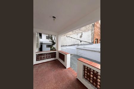 Casa para alugar com 199m², 2 quartos e 4 vagas Casa para alugar com 199m², 2 quartos e 4 vagasHall de entrada