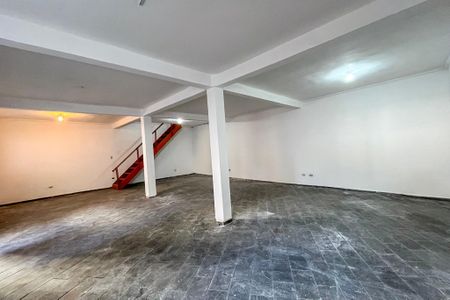 Casa para alugar com 199m², 2 quartos e 4 vagas Casa para alugar com 199m², 2 quartos e 4 vagasÁrea gourmet